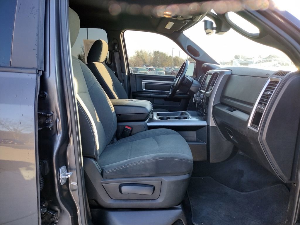 Used 2021 RAM 1500 Classic Warlock image 20