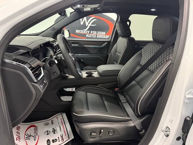 New 2026 GMC Acadia Denali w/ Super Cruise Package FWD image 12