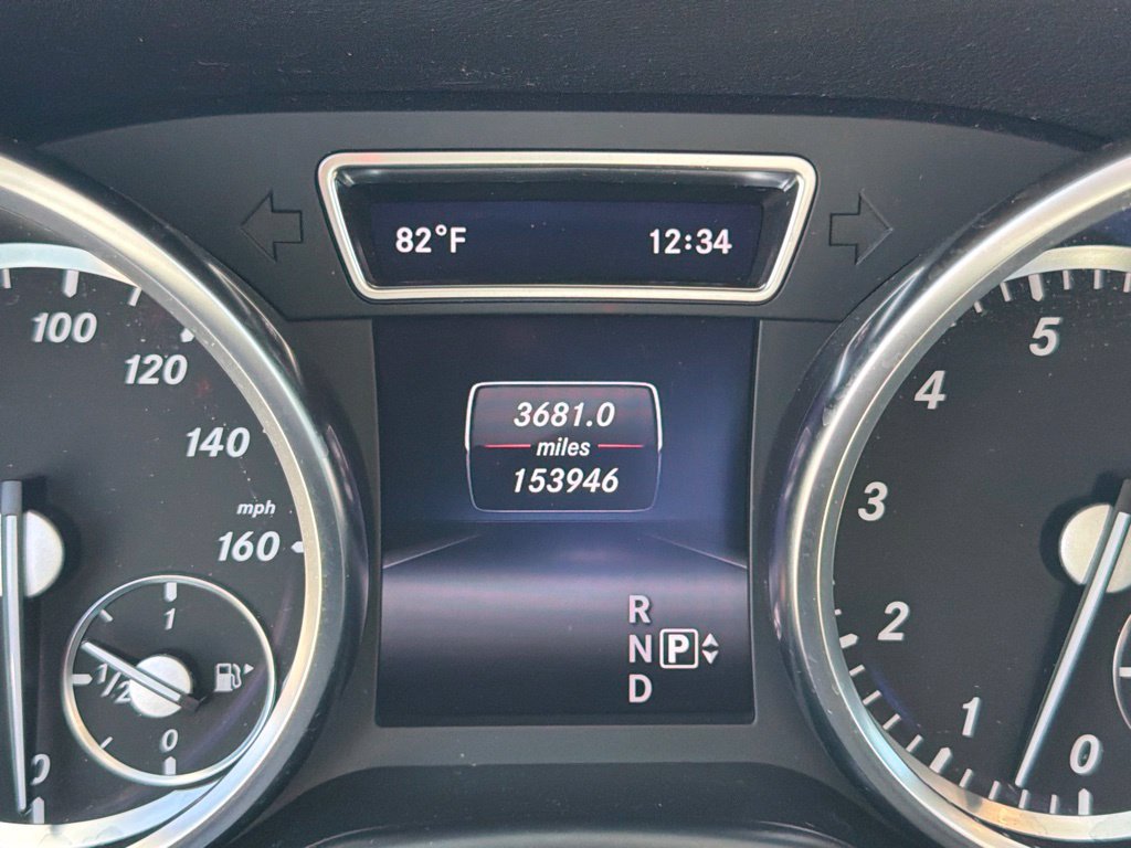 Used 2014 Mercedes-Benz GL 450 4MATIC image 25