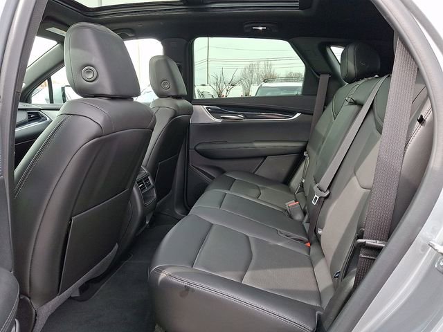 Certified 2024 Cadillac XT5 Premium Luxury w/ Technology Package image 8