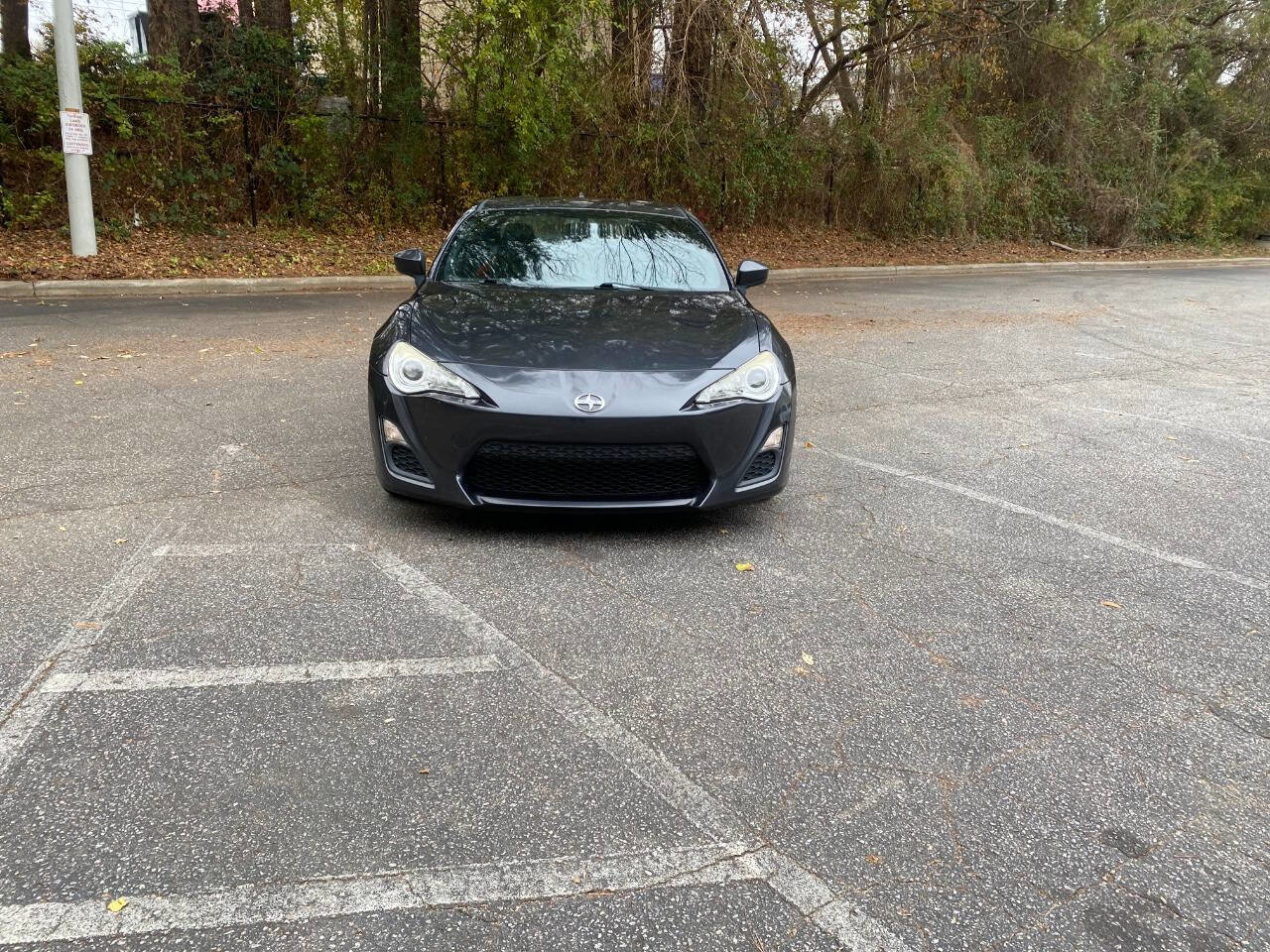 Used 2016 Scion FR-S image 3