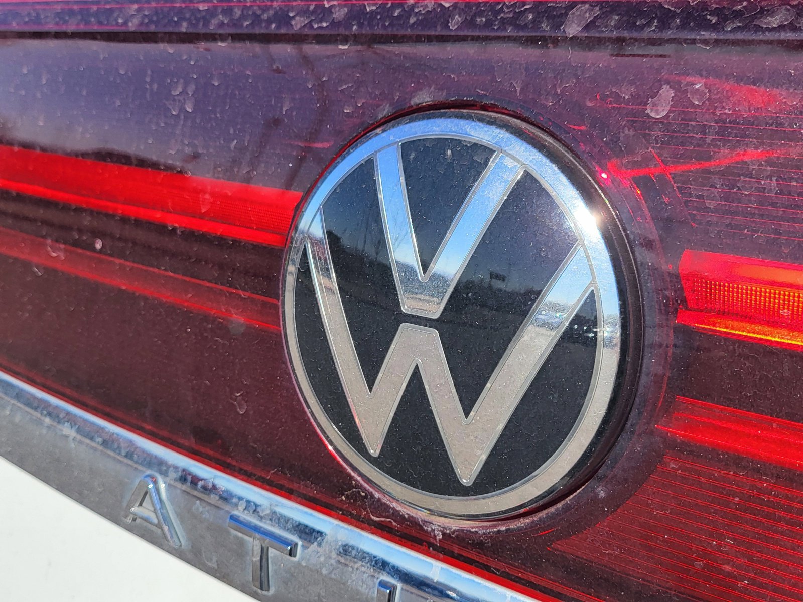 Used 2024 Volkswagen Atlas Cross Sport SE image 21