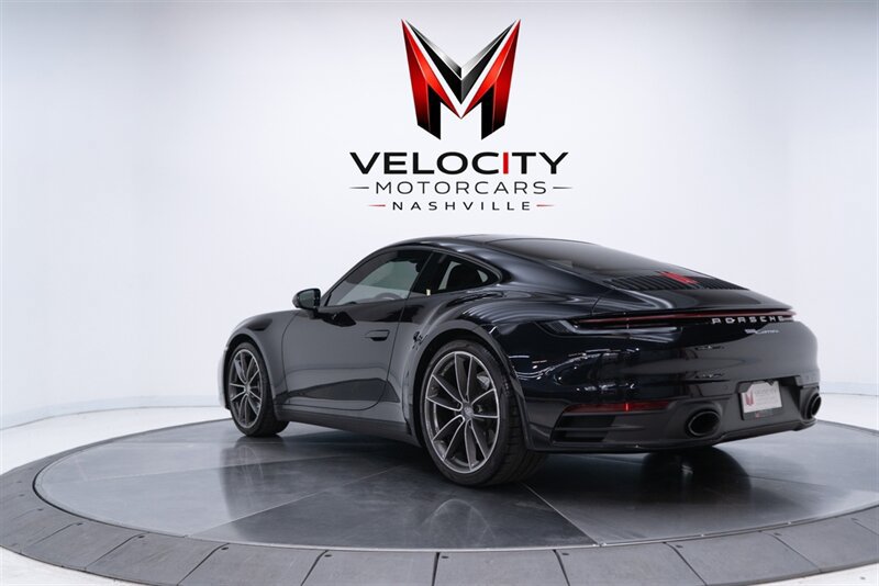 Used 2024 Porsche 911 Carrera RWD image 8