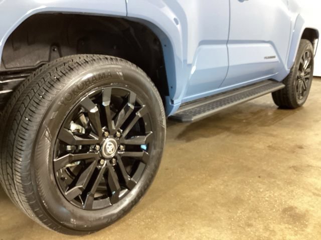 Used 2026 Toyota 4Runner Platinum AWD/4WD image 9