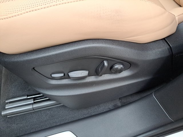 New 2026 Porsche Cayenne AWD/4WD image 23