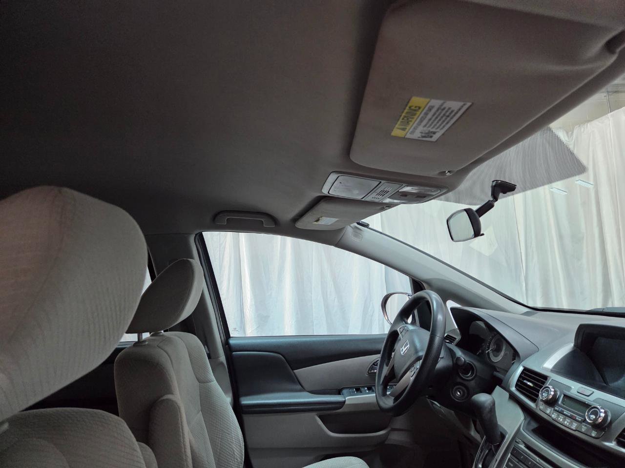 Used 2016 Honda Odyssey LX image 24