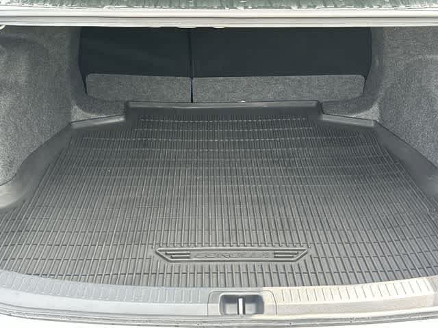 Used 2025 Toyota Corolla LE FWD image 22