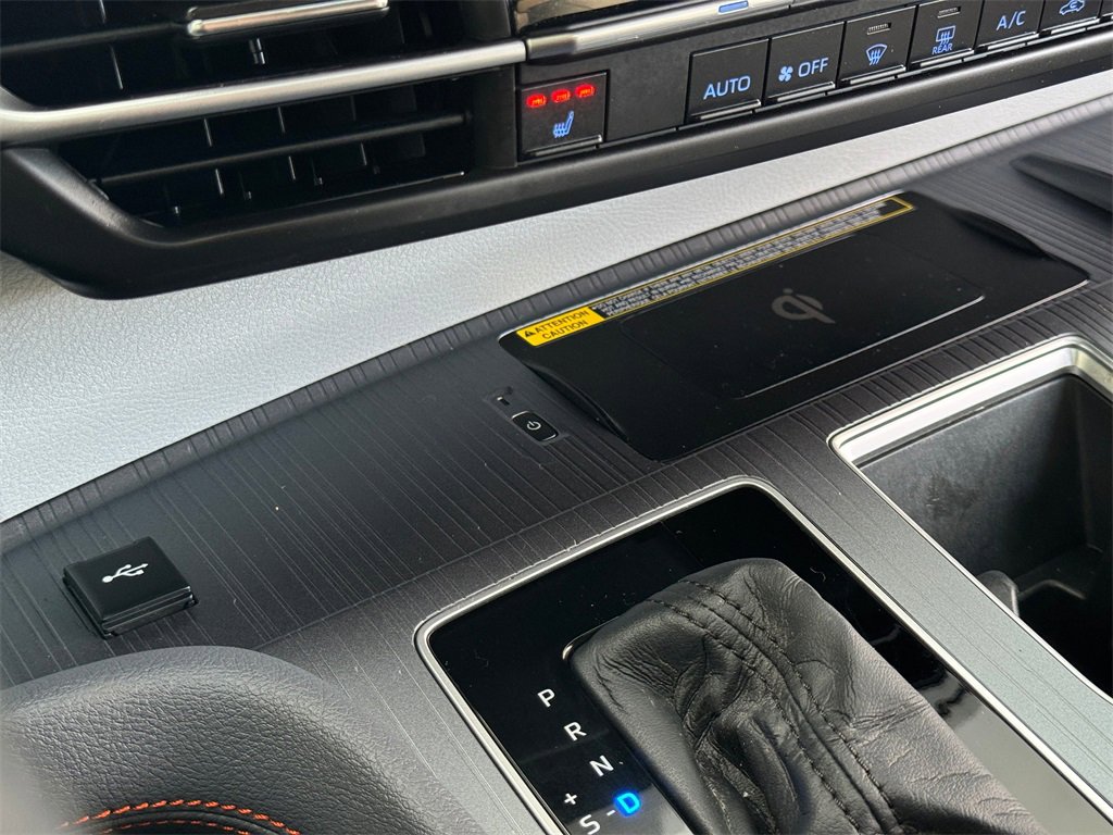 Certified 2022 Toyota Sienna XSE image 37