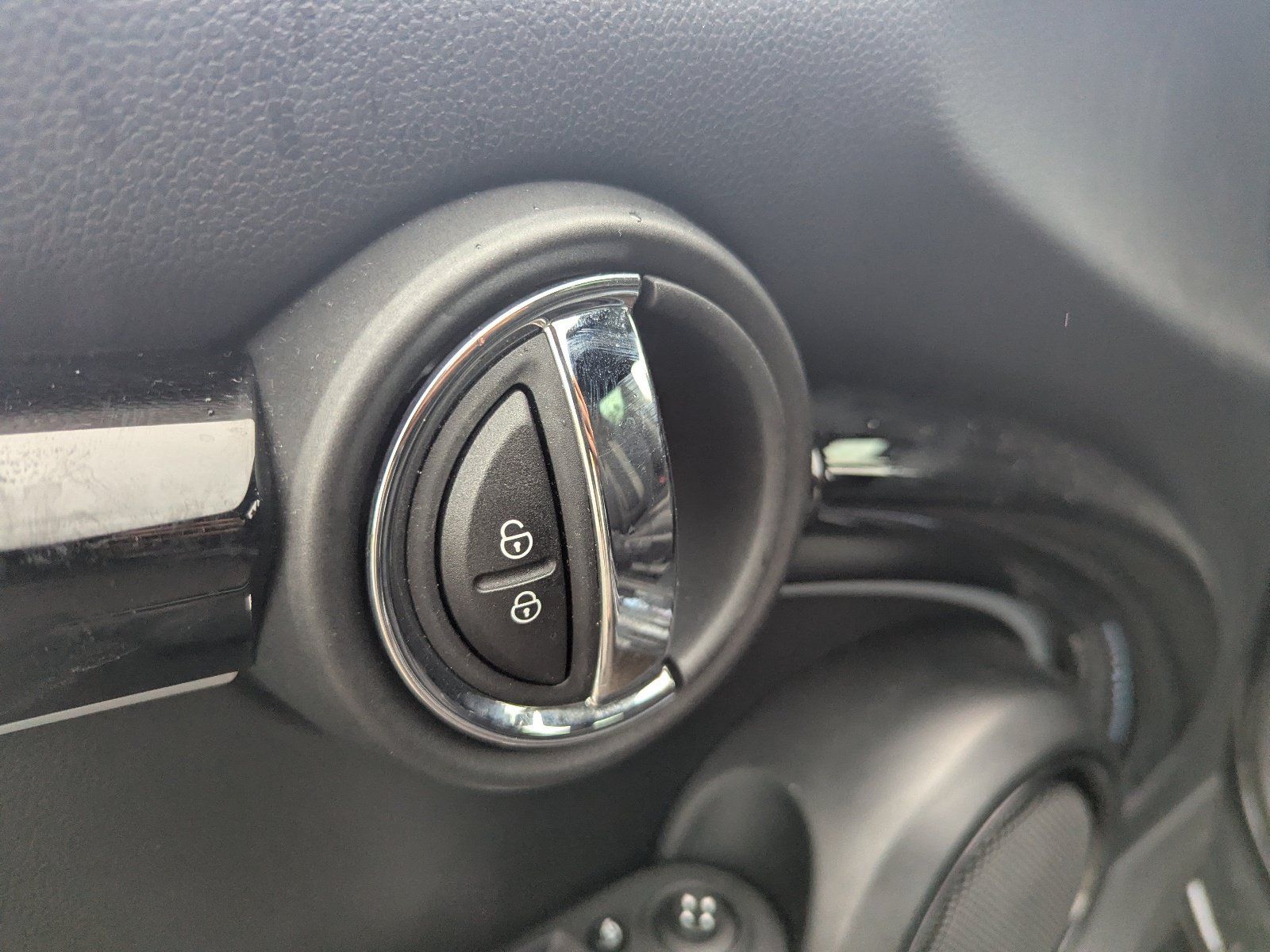 Used 2024 MINI Cooper John Cooper Works FWD image 20