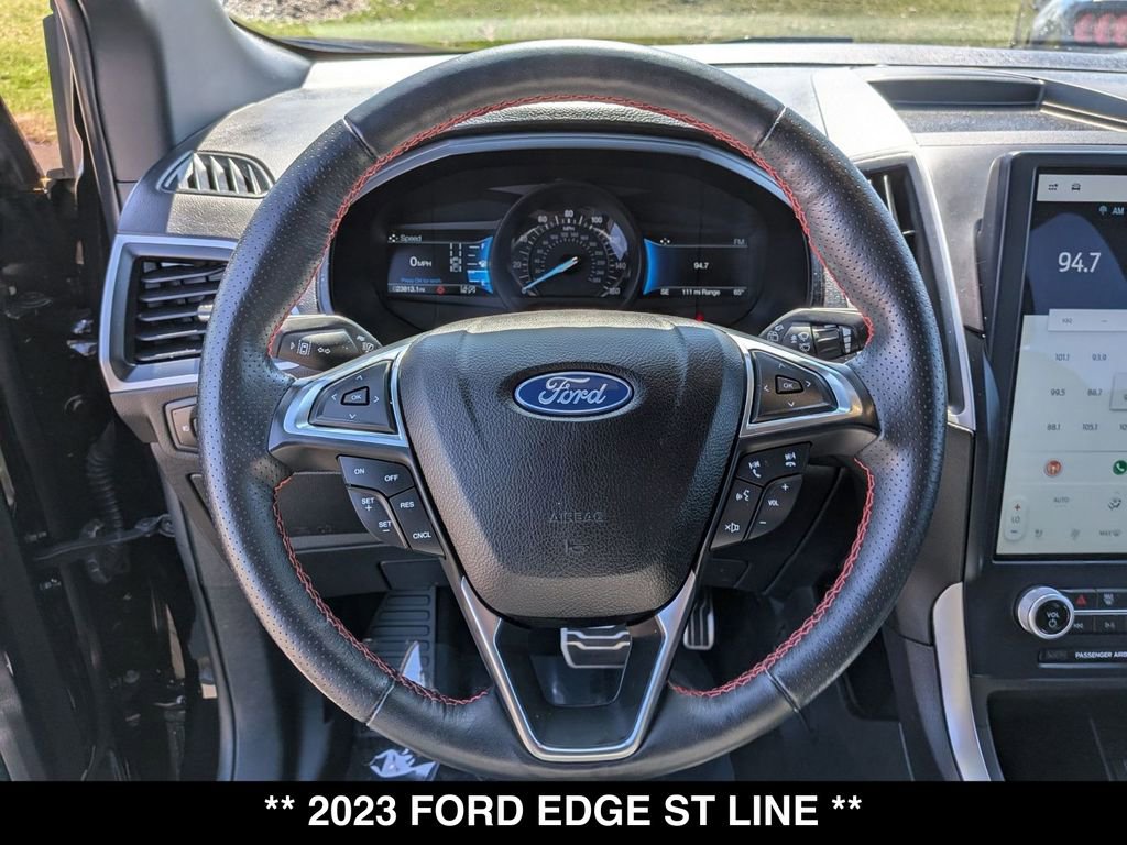 Used 2023 Ford Edge ST-Line AWD/4WD image 16