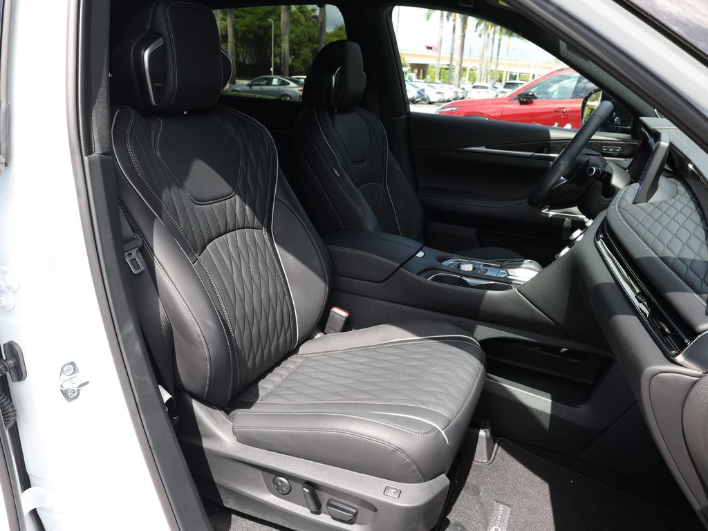 Used 2026 INFINITI QX60 Autograph w/ Dark Cargo Package AWD/4WD image 26