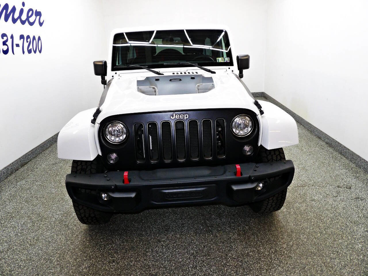 Used 2017 Jeep Wrangler Unlimited Rubicon image 2