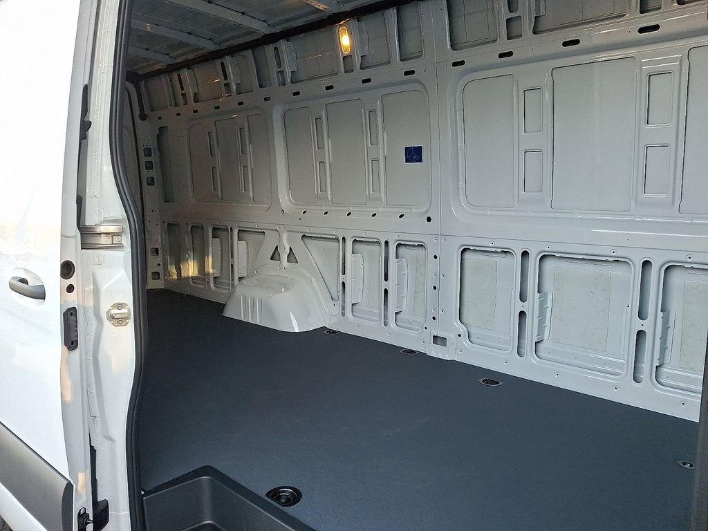 New 2025 Mercedes-Benz Sprinter 3500 image 6