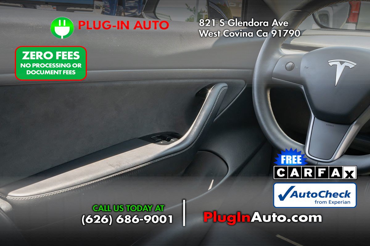 Used 2020 Tesla Model 3 Standard Range Plus RWD image 14