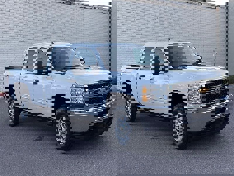 Used 2013 Chevrolet Silverado 2500 LT w/ Convenience Package image 1