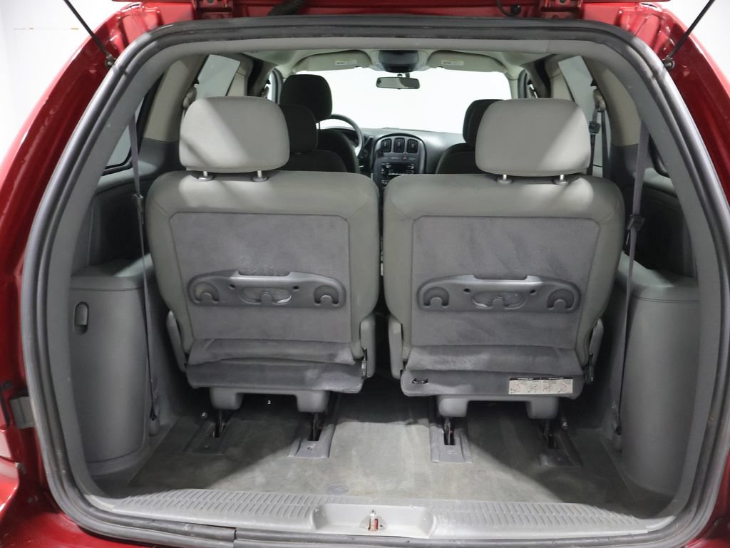 Used 2006 Dodge Caravan SXT w/ Popular Equipment Group I FWD image 4