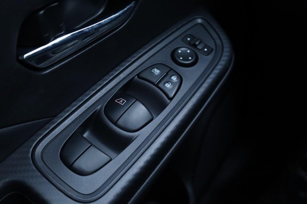 New 2025 Nissan Versa SV w/ Trunk Package image 17