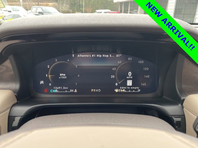 Used 2024 Lincoln Aviator Reserve w/ Equipment Group 201A image 13