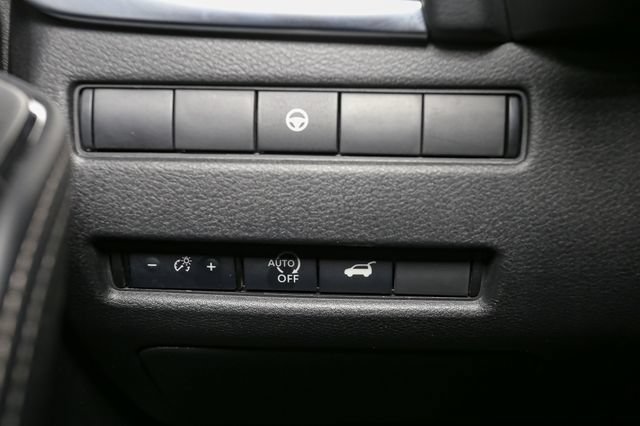 Used 2023 Nissan Rogue SV w/ SV Premium B Package AWD/4WD image 33