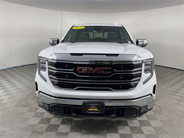 New 2025 GMC Sierra 1500 SLT w/ SLT Premium Plus Package image 23