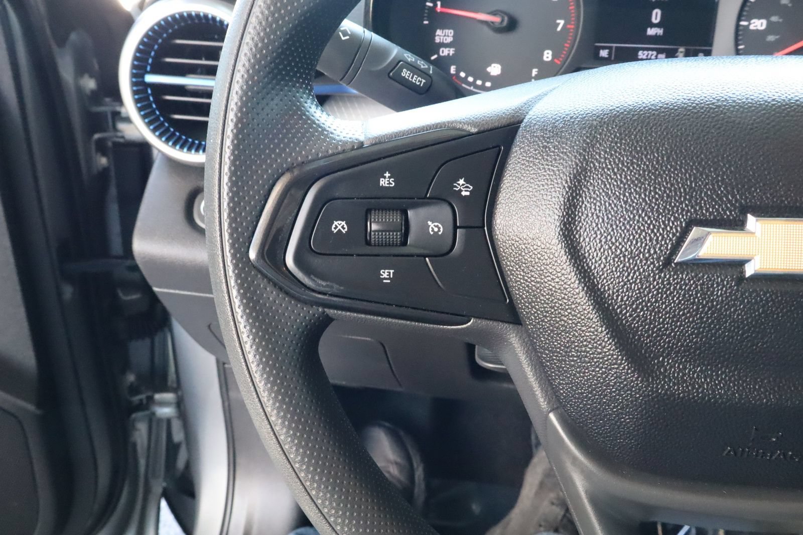 Used 2024 Chevrolet Trax LS FWD image 24