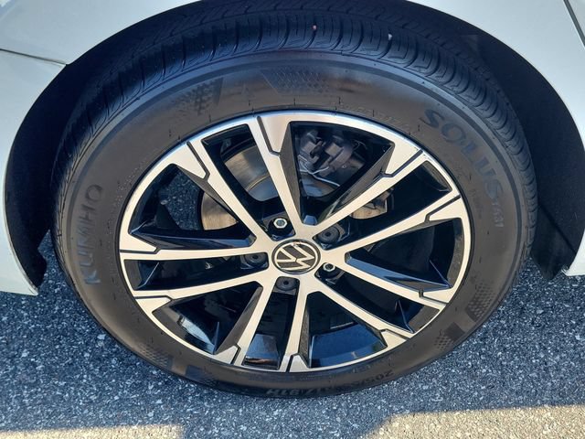 Certified 2024 Volkswagen Jetta Sport FWD image 5
