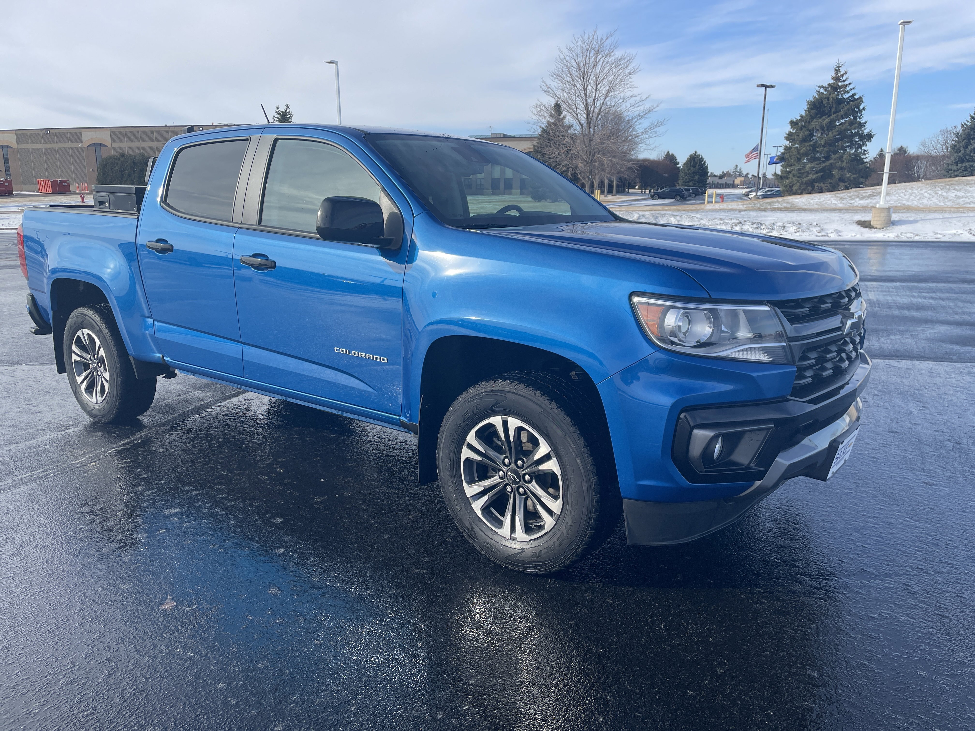 Used 2022 Chevrolet Colorado Z71 w/ Safety Package image 7