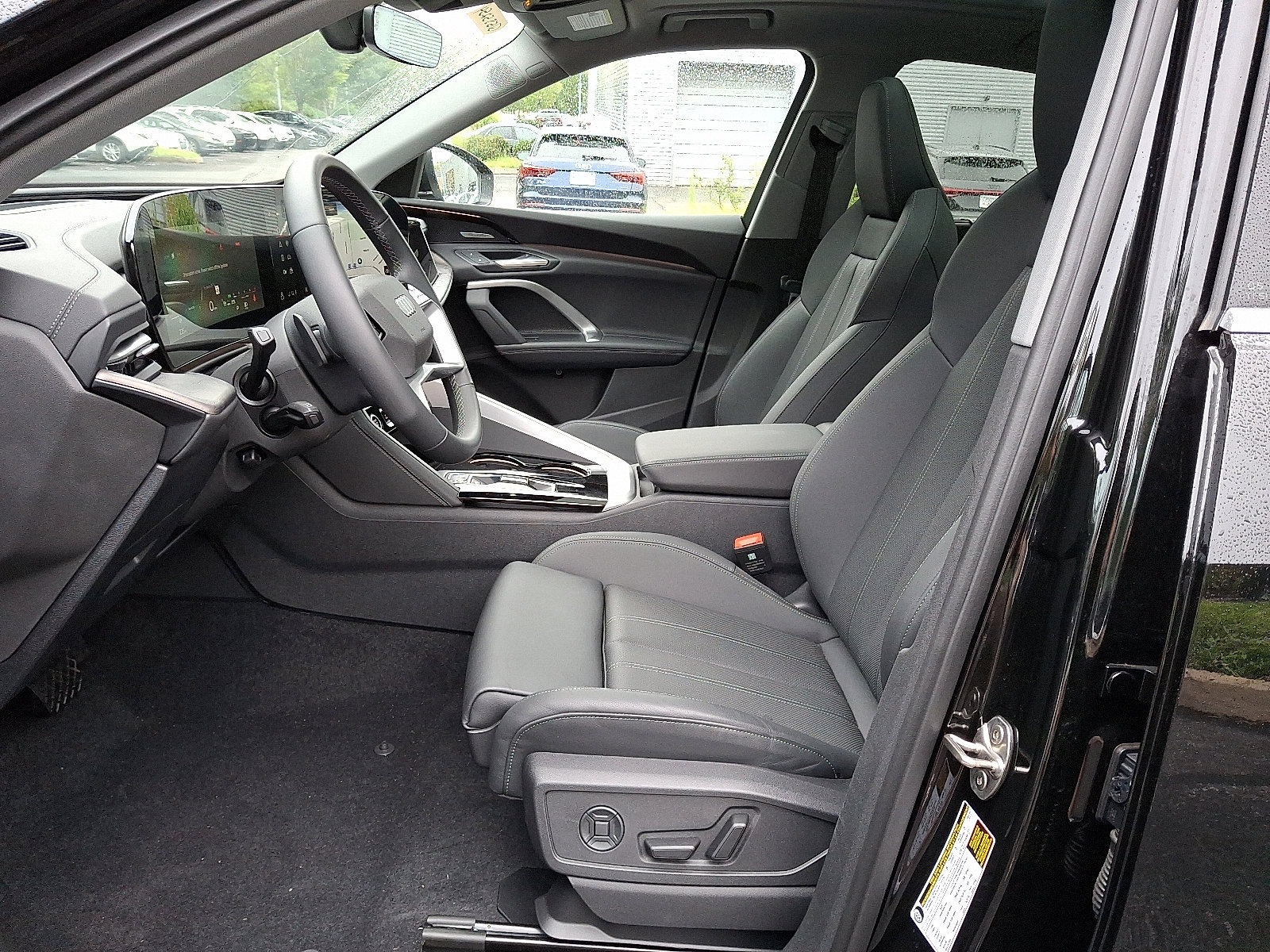 New 2025 Audi Q5 Prestige image 8