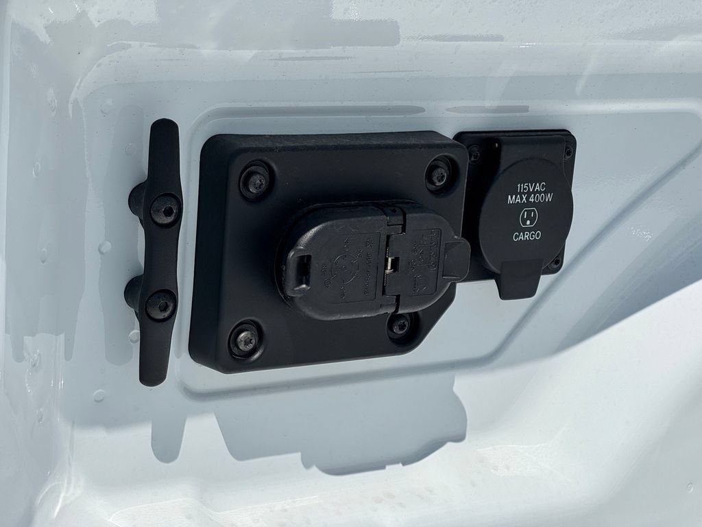 New 2026 RAM 3500 Tradesman AWD/4WD image 10
