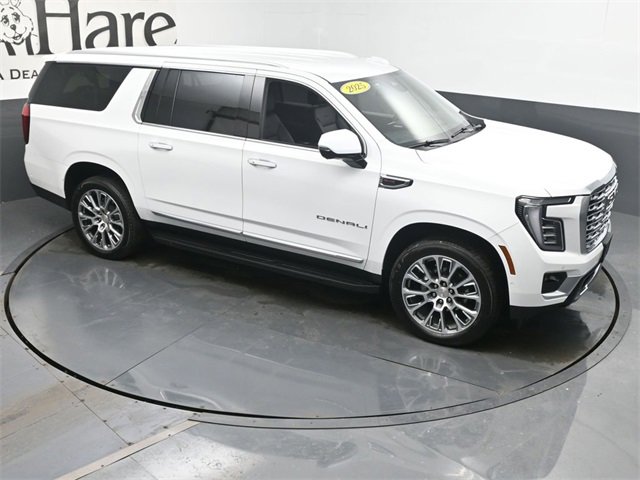 Used 2025 GMC Yukon XL Denali image 38