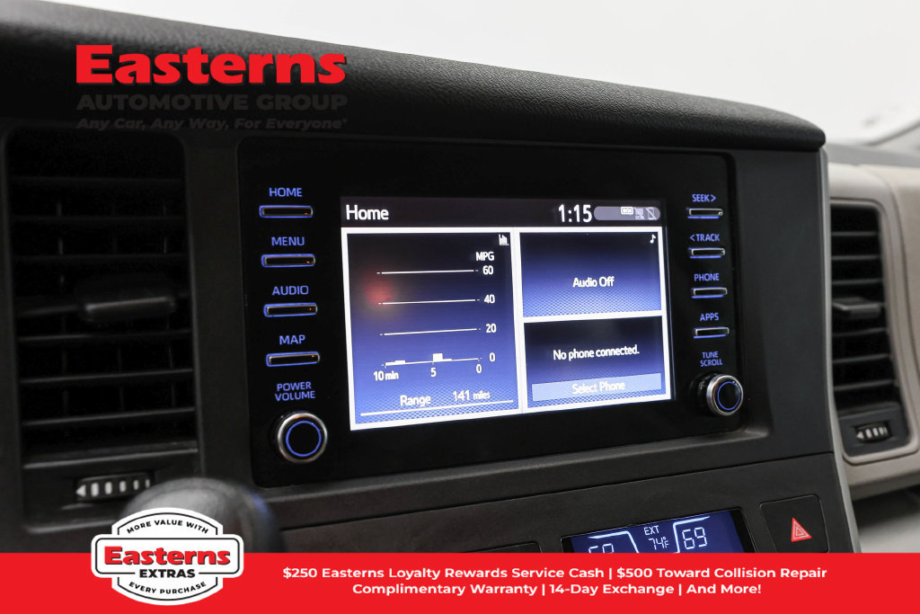 Used 2020 Toyota Sienna L FWD image 19