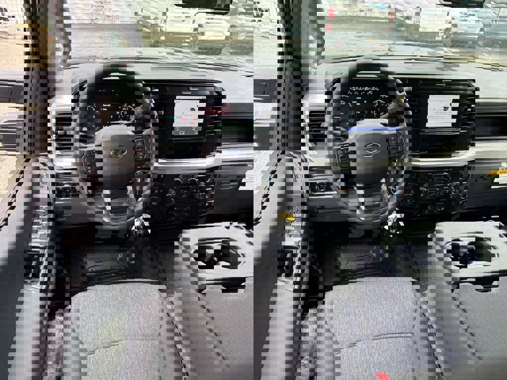 New 2026 Ford F250 XL image 18