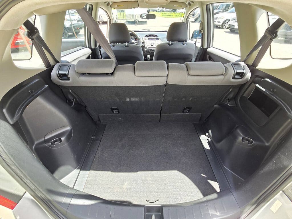 Used 2013 Honda Fit image 20