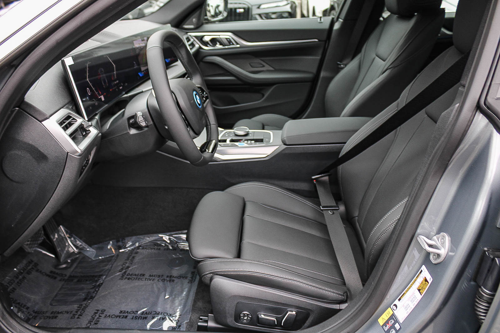 New 2026 BMW i4 xDrive40i w/ Premium Package AWD/4WD image 17