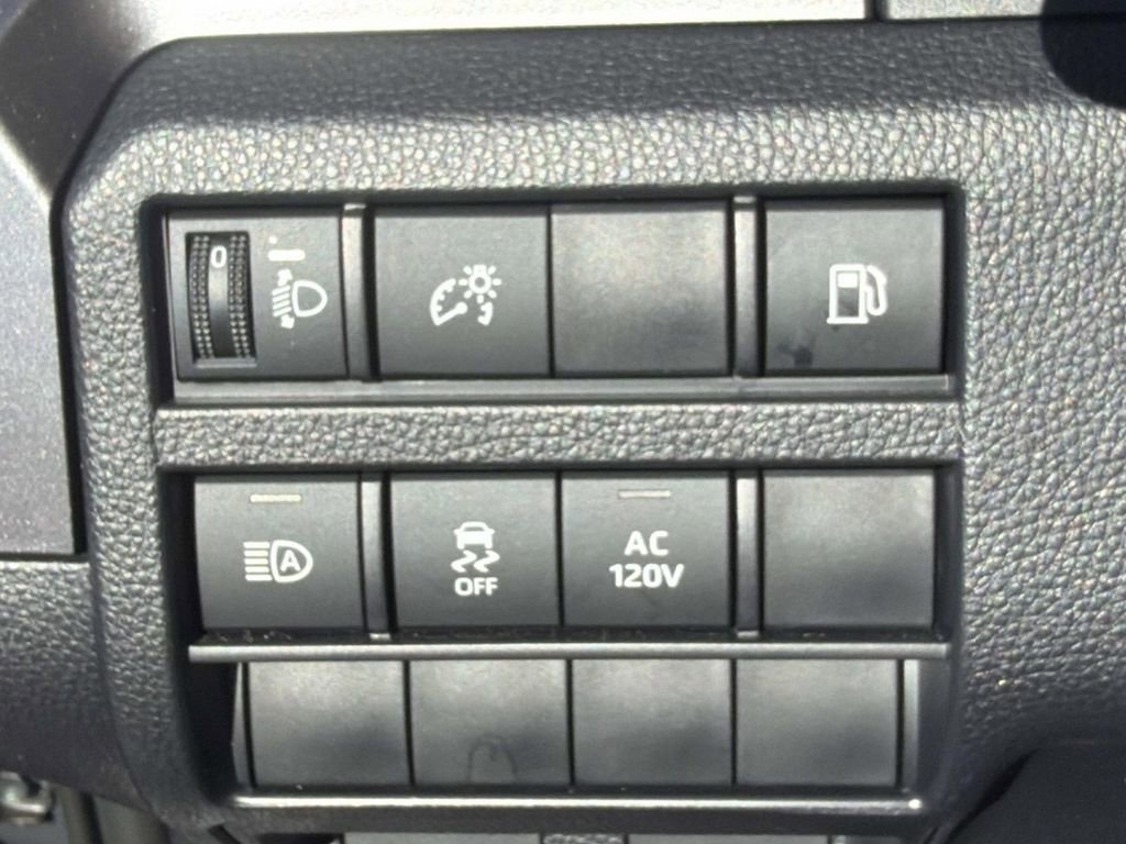 Certified 2025 Toyota 4Runner TRD Off-Road image 23