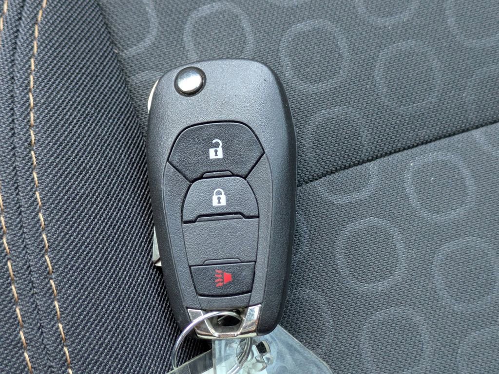 Used 2020 Chevrolet Trax LS FWD image 25