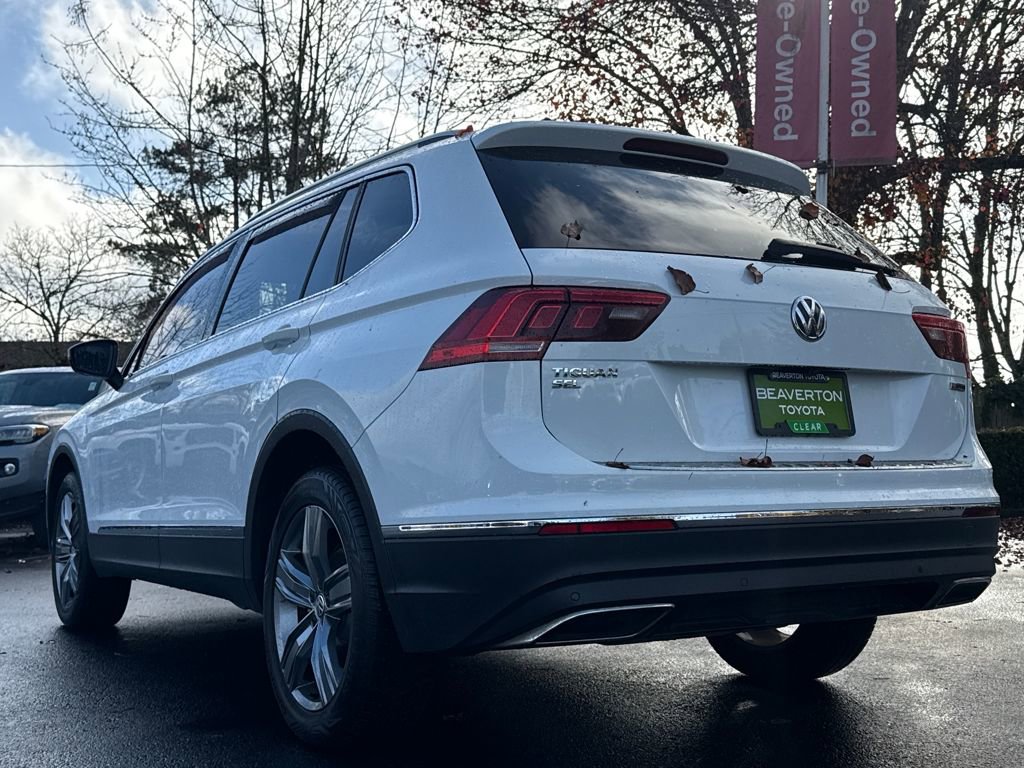 Used 2019 Volkswagen Tiguan SEL Premium w/ 3rd Row Seat Package image 3