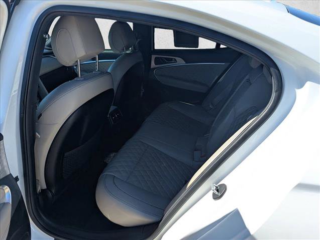 Used 2022 Genesis G70 3.3T w/ Sport Prestige Package image 16