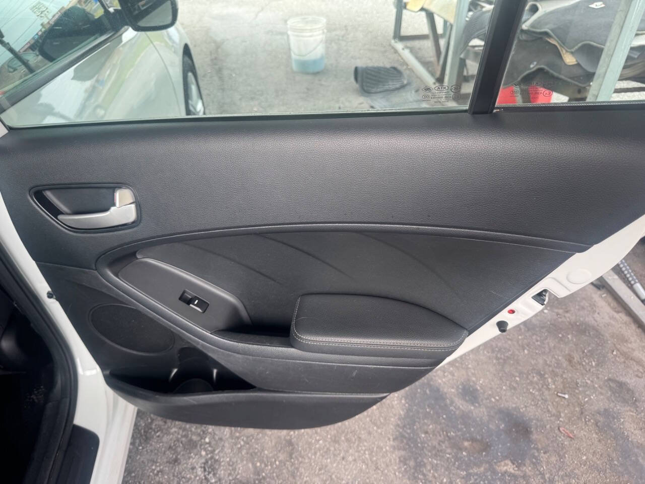 Used 2017 Kia Forte LX w/ LX Popular Package FWD image 21