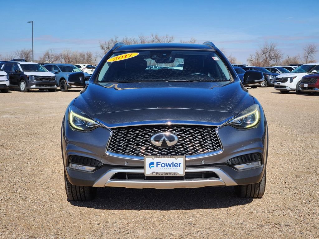 Used 2017 INFINITI QX30 Premium w/ Technology Package image 5