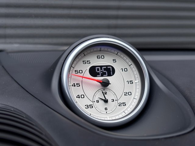 Certified 2024 Porsche 718 Cayman GT4 image 19