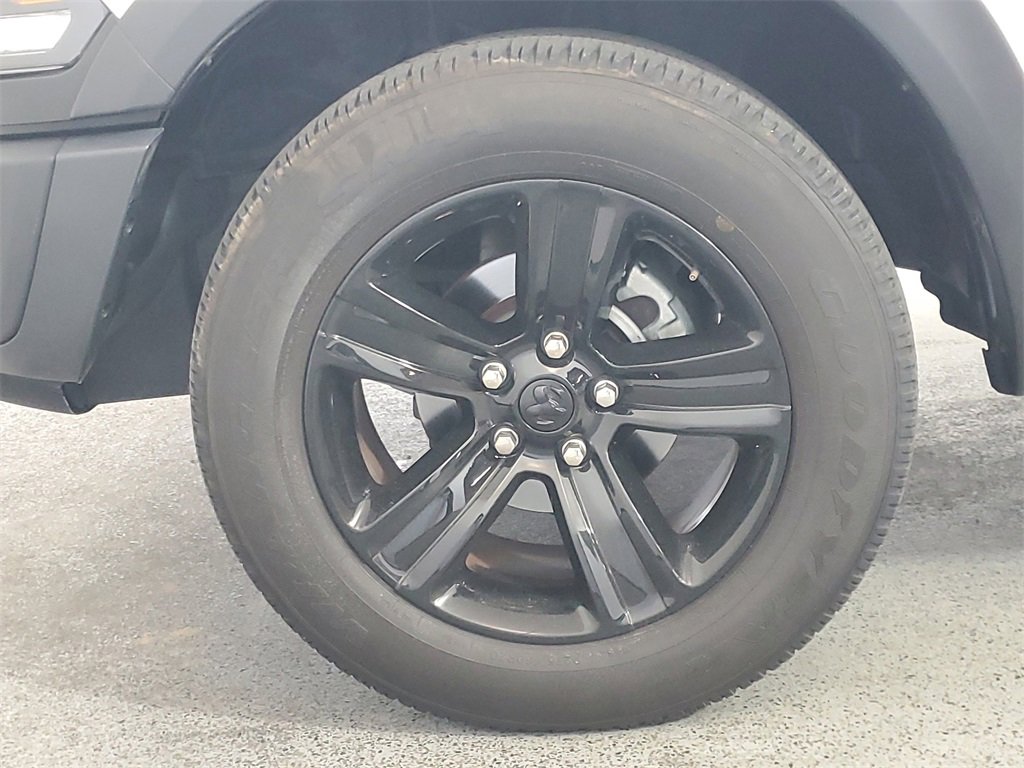 Used 2024 RAM 1500 Classic Warlock image 8