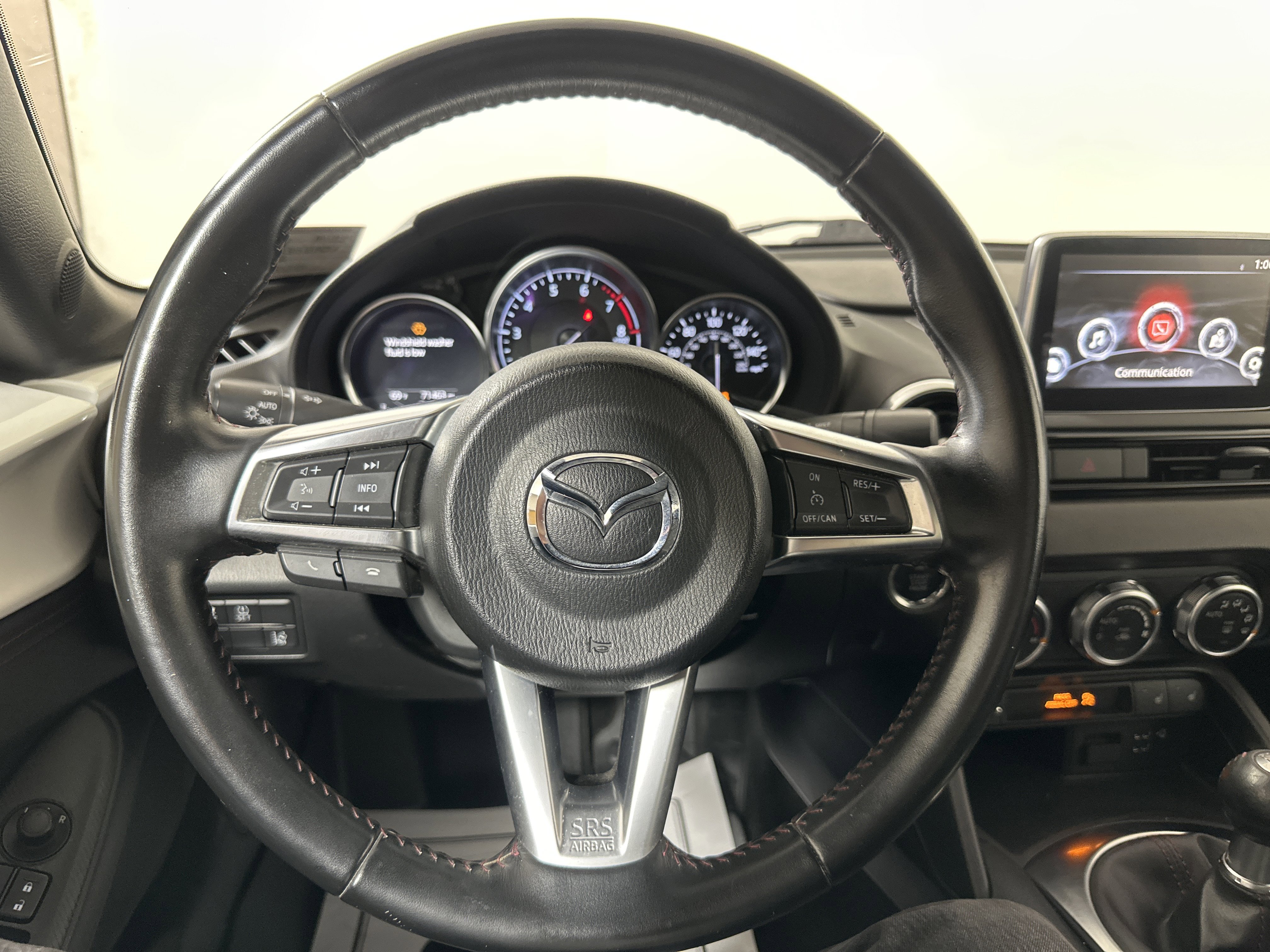 Used 2017 MAZDA MX-5 Miata RF Grand Touring image 12