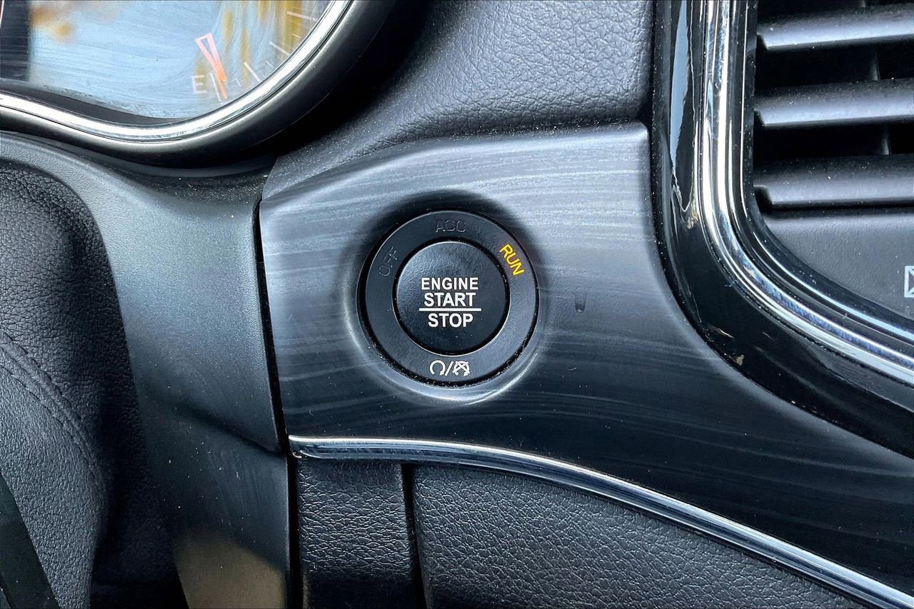 Certified 2021 Jeep Grand Cherokee Limited image 29