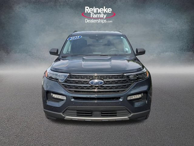Used 2022 Ford Explorer XLT w/ Equipment Group 202A RWD image 2
