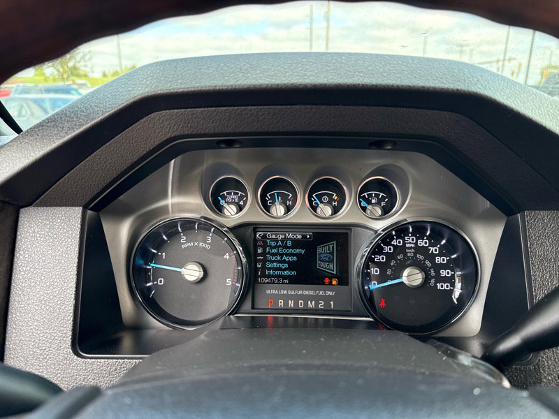 Used 2016 Ford F350 Platinum w/ Snow Plow Prep Package image 21