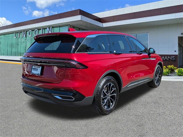 New 2026 Lincoln Nautilus Premier image 4