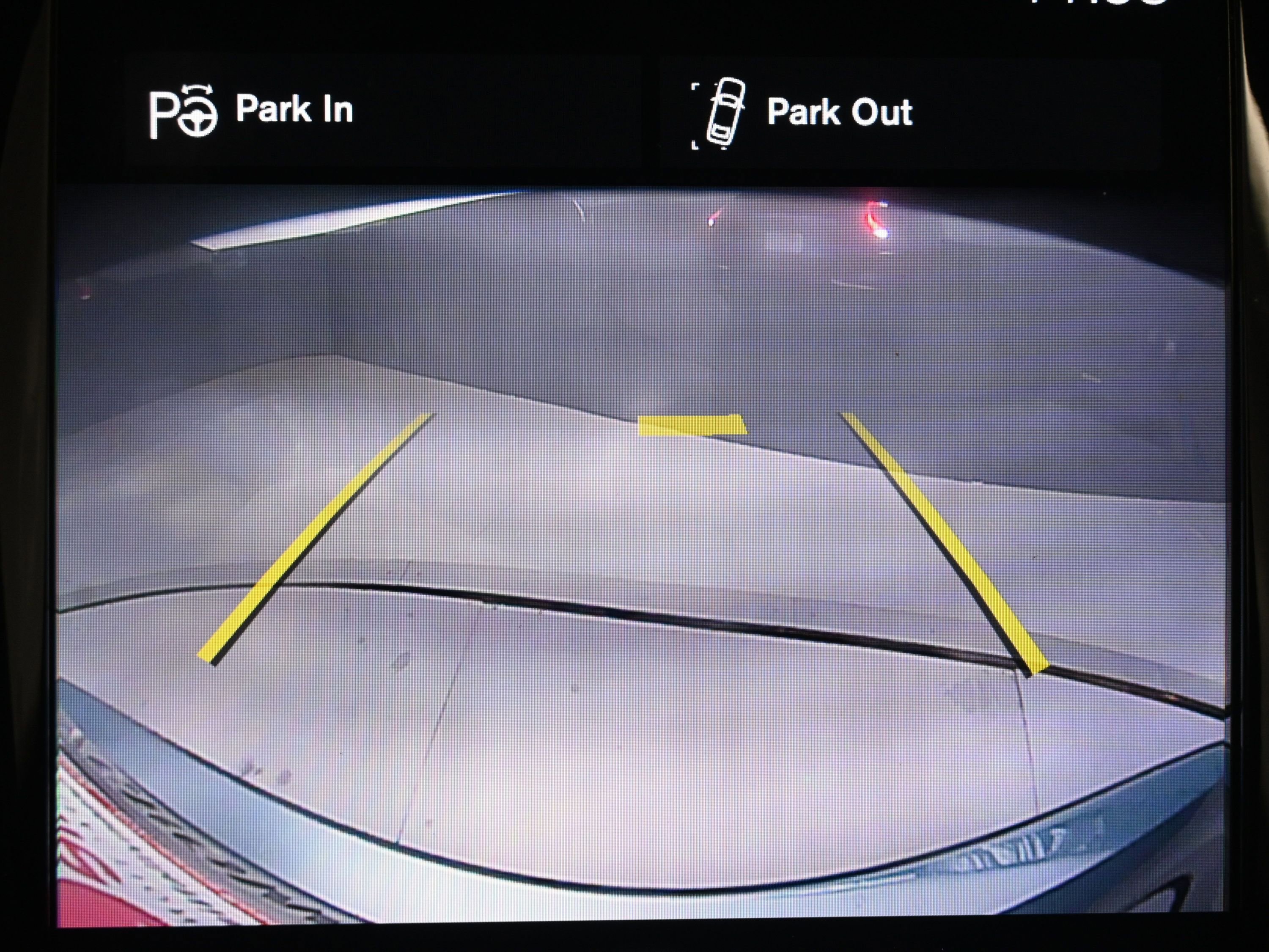 Used 2018 Volvo XC60 T5 Inscription w/ Convenience Package image 18