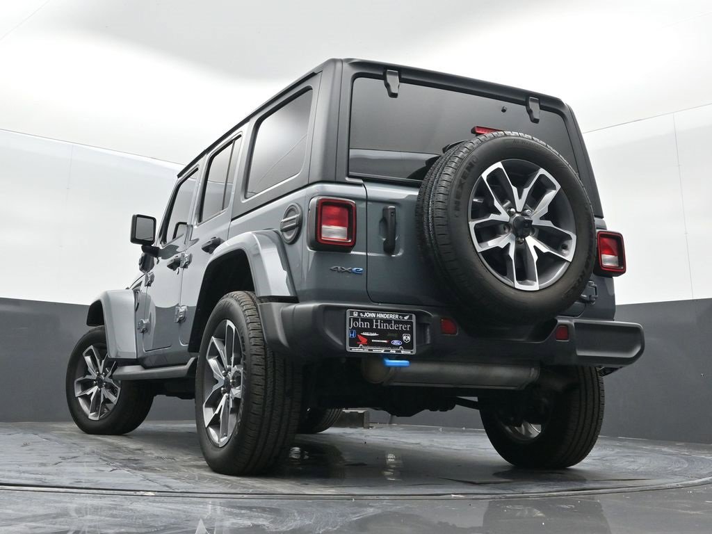 Used 2024 Jeep Wrangler Unlimited w/ Convenience Group image 33