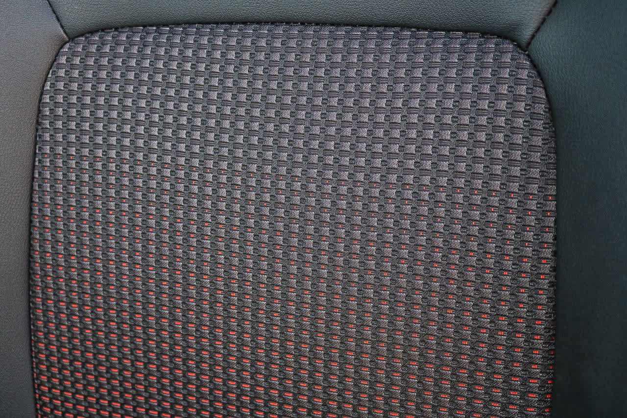 New 2026 Nissan Kicks SR FWD image 27